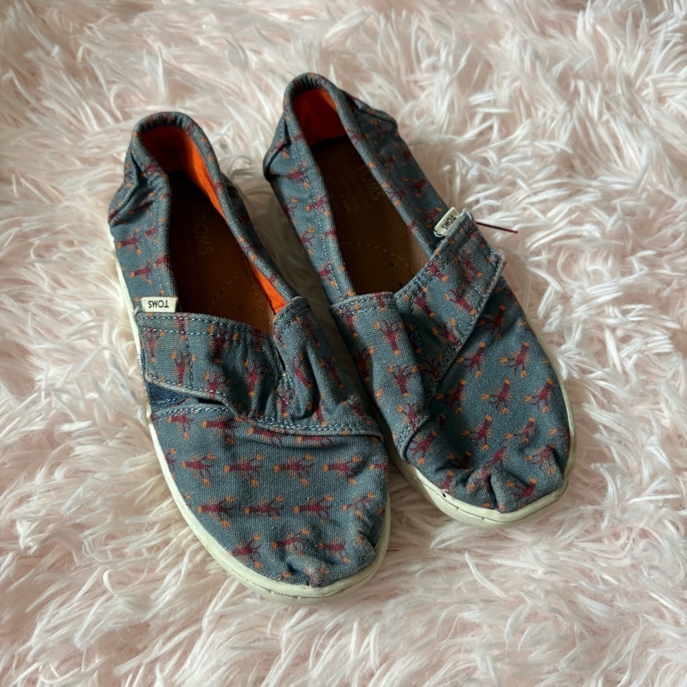 TOMS Kids' Lobster Print Gray Orange Slip-On Shoes Sz 11